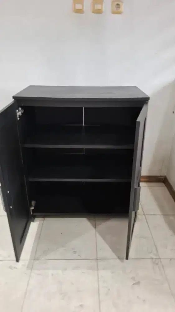 Lemari Kabinet / Rak Serbaguna IKEA Minimalis Hitam (Bekas)