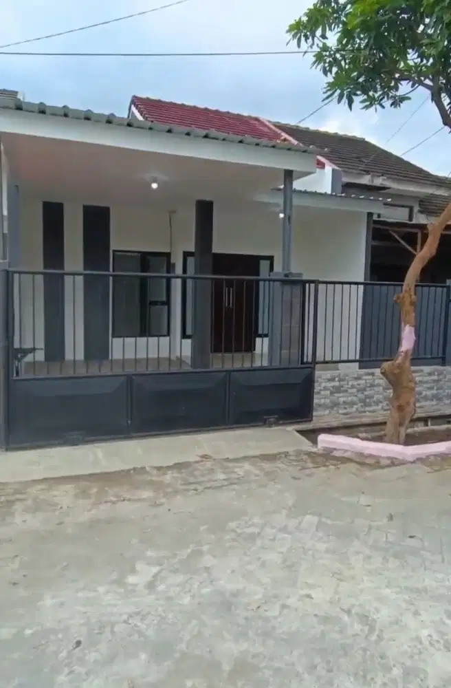 Rumah Baru Siap Huni
