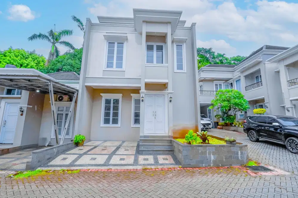 Rumah Hook Idaman 7 Menit ke Gerbang Tol Cibubur 3 Hadap Timur J-26467