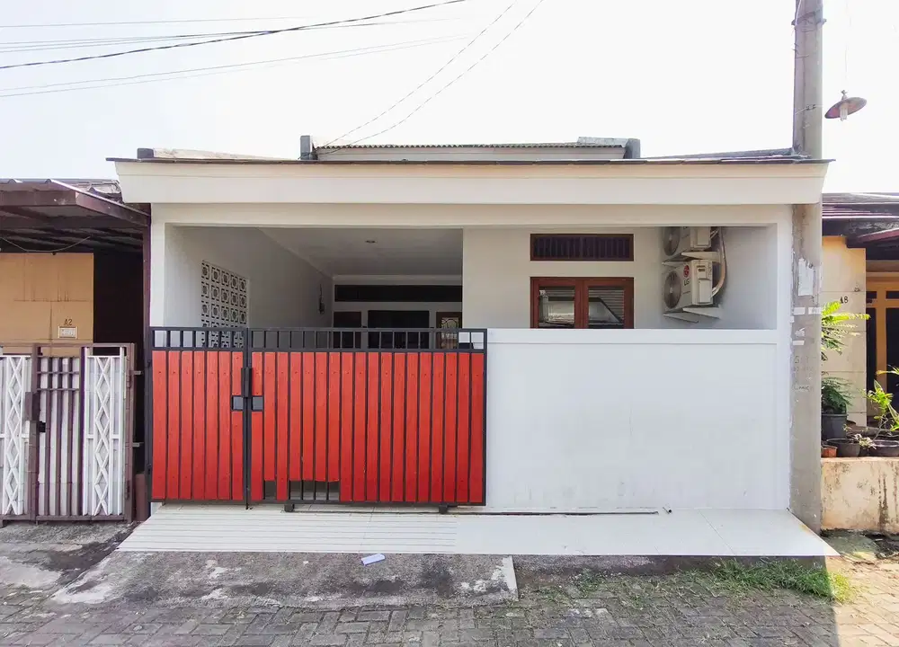 Rumah 15 Menit ke Plasa Cibubur SHM Siap Huni Dibantu KPR J-34087