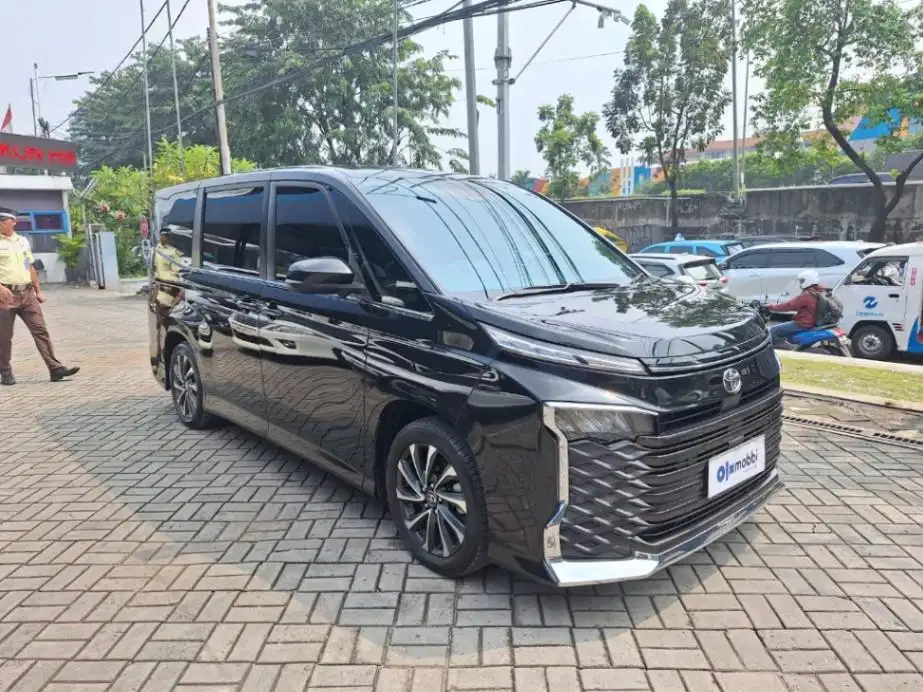DP 5% Toyota Voxy 2.0 Bensin-AT 2022 DFU