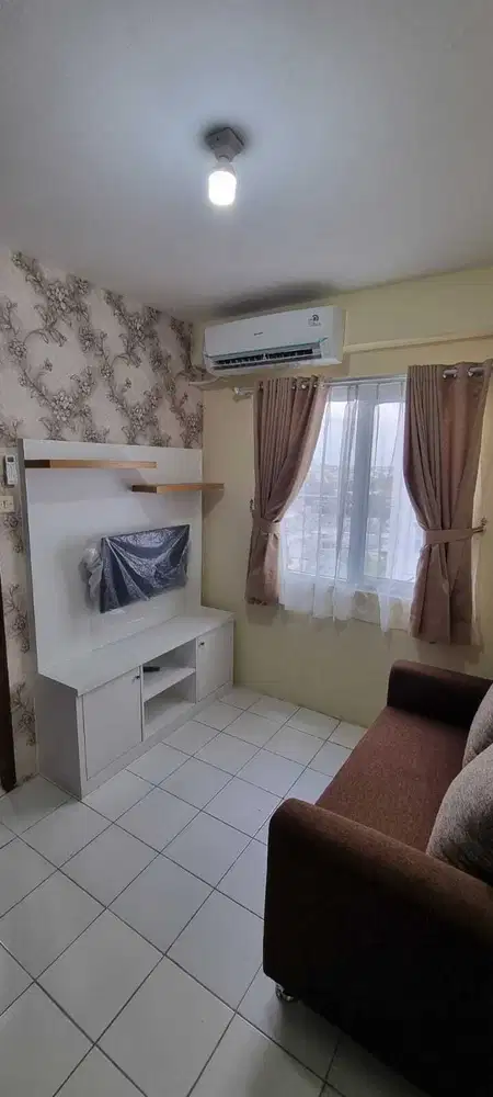 Disewakan aparetemen East Park 2 BR fully furnished