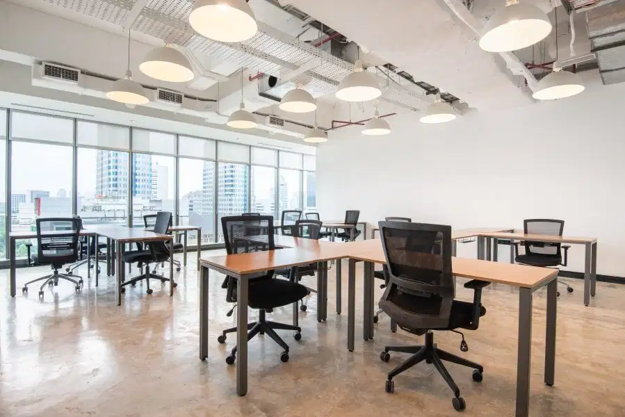 Bergabunglah dengan lingkungan coworking kolaboratif di Regus JB Tower