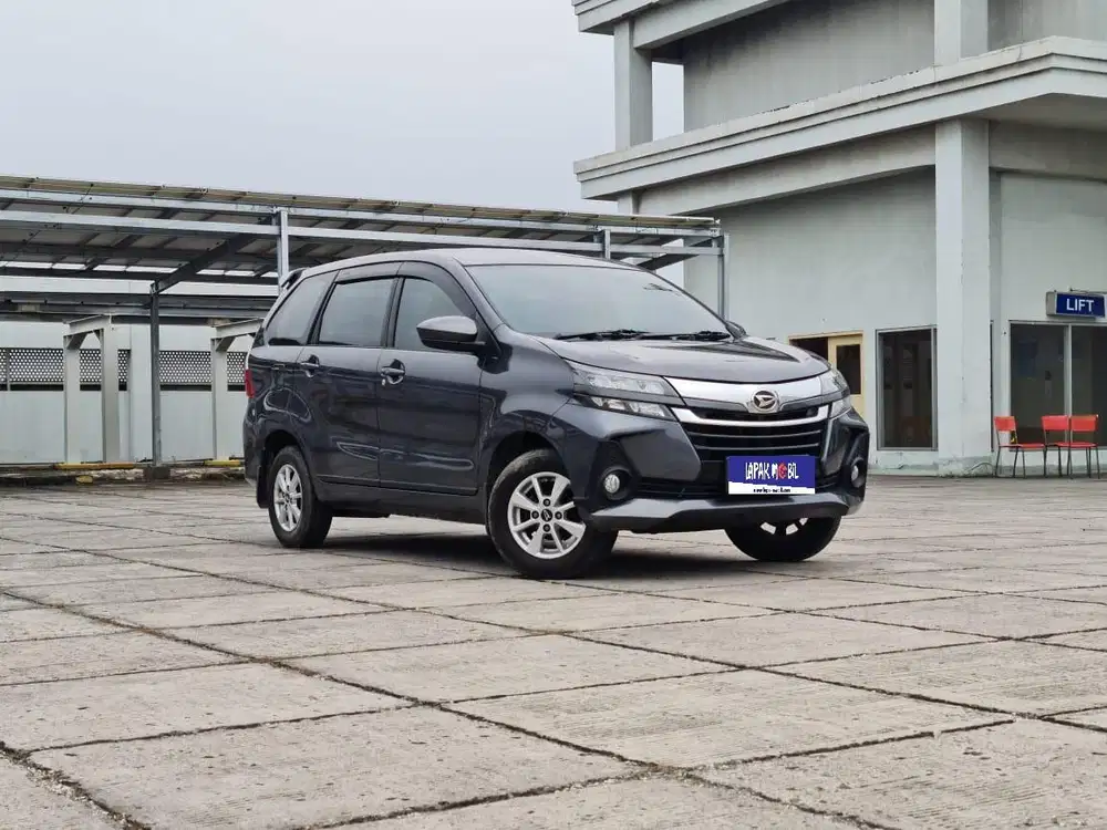 Good Condition !!! Daihatsu Xenia 1.3 R MATIC AT 2020 Abu KM 116RB