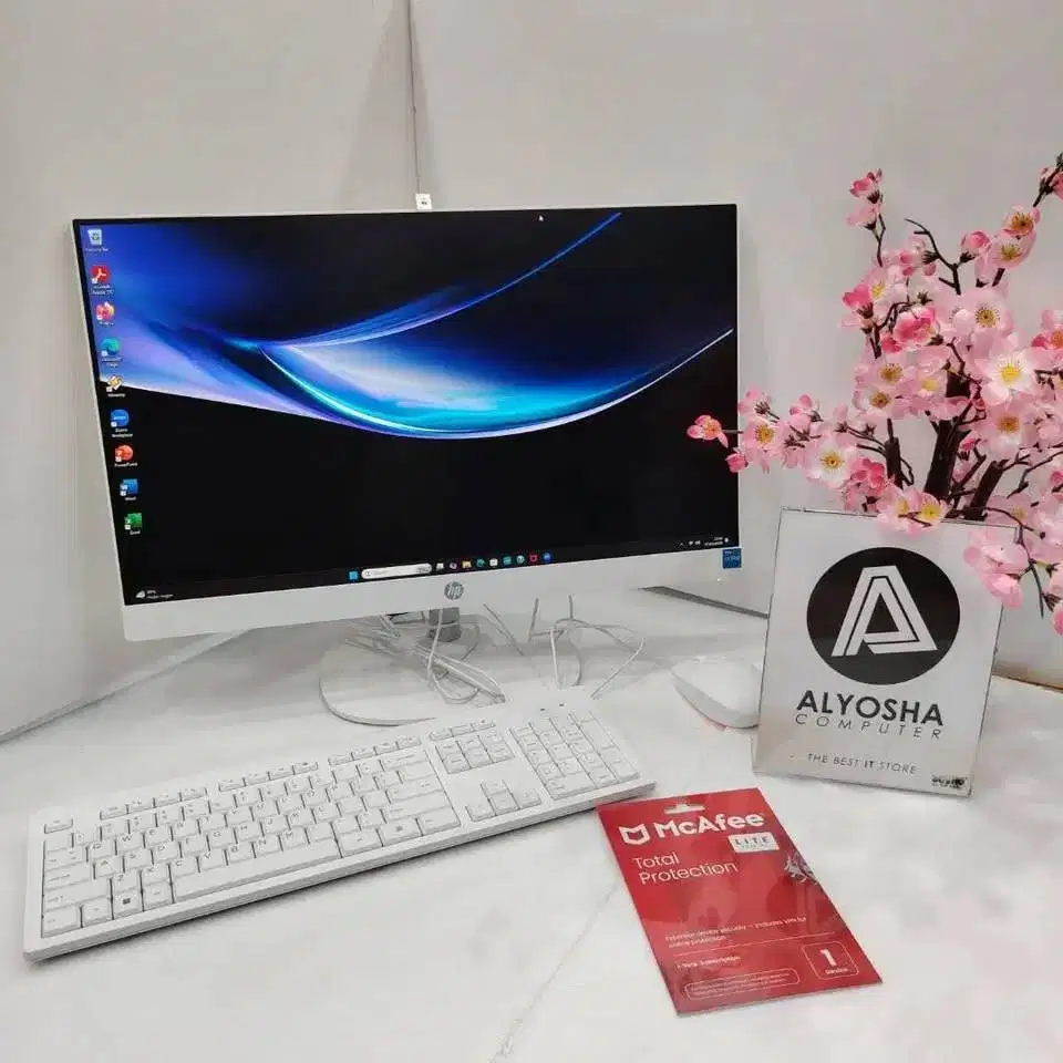 PC HP AIO 24-CR0200D I3-1315U 8GB 512GB SSD 23.8 Inch WIN 11 + OHS WHI