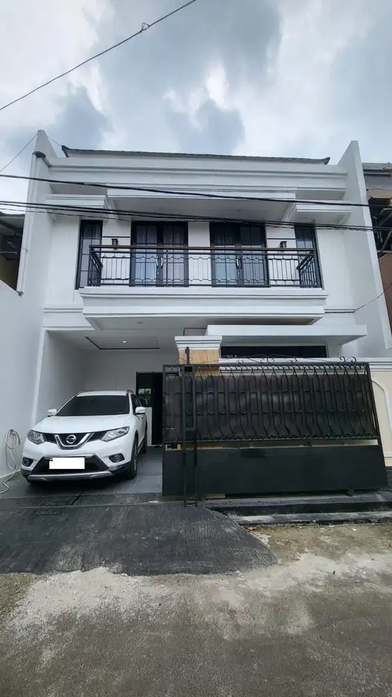 Rumah LB 136 Strategis Dekat Stasiun Rawa Buntu Hadap Utara J-31811