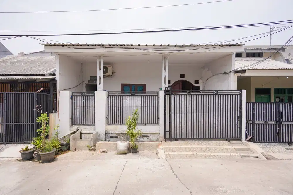 Rumah 2 Lt Terawat 9 Menit ke RS Masmitra Jati Makmur Bisa KPR J-25073