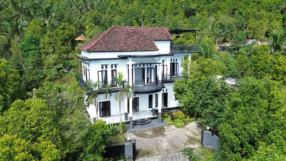 Dijual Rumah Lantai 3 View laut Singaraja