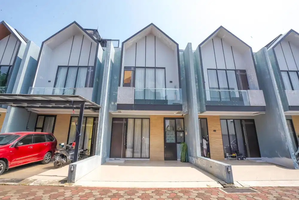 Rumah 3 Lt SHM Hadap Timur 15 Menit ke Mall Pesona Square J-35099