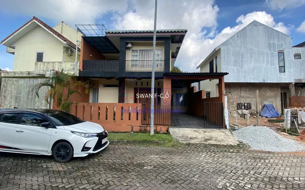 Rumah Murah Hak Milik 2 Lantai yang Mewah di Bukit Indah Sukajadi, Strategis dan Siap Huni!