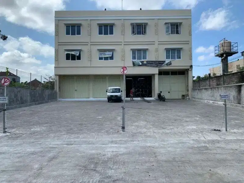 Disewakan Ruko di Teuku umar Barat Ready