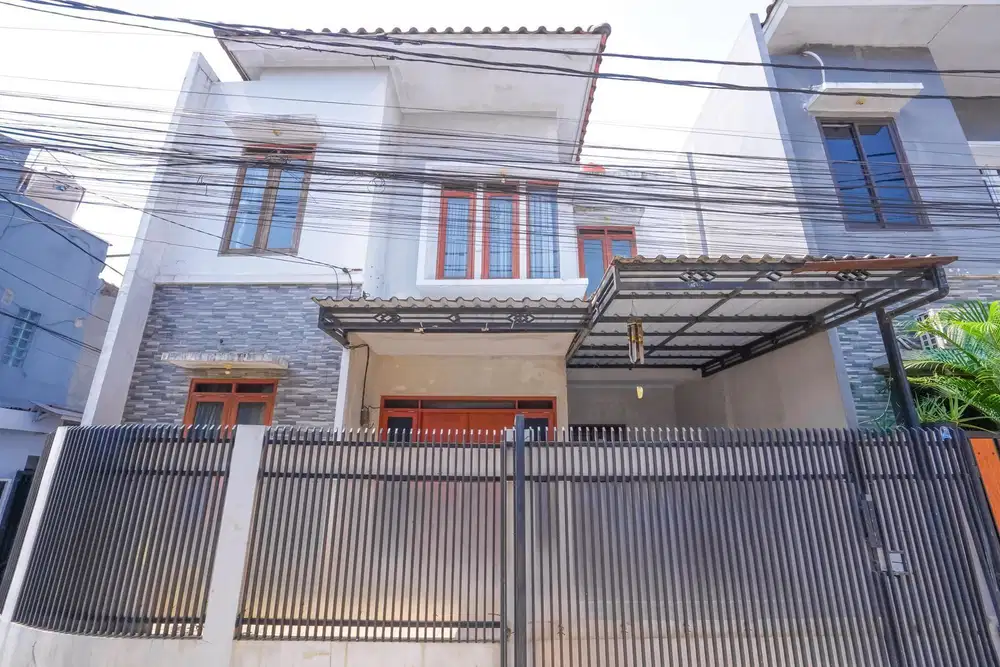 Rumah 2 Lt SHM 15 Mnt ke Depok Town Square Dibantu KPR J-35313