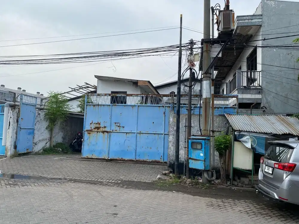 Dijual gudang margomulyo permai