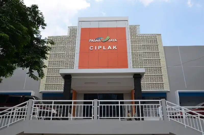 Dijual Ruko 2 Pintu di Pasar Ciplak Jakarta Timur