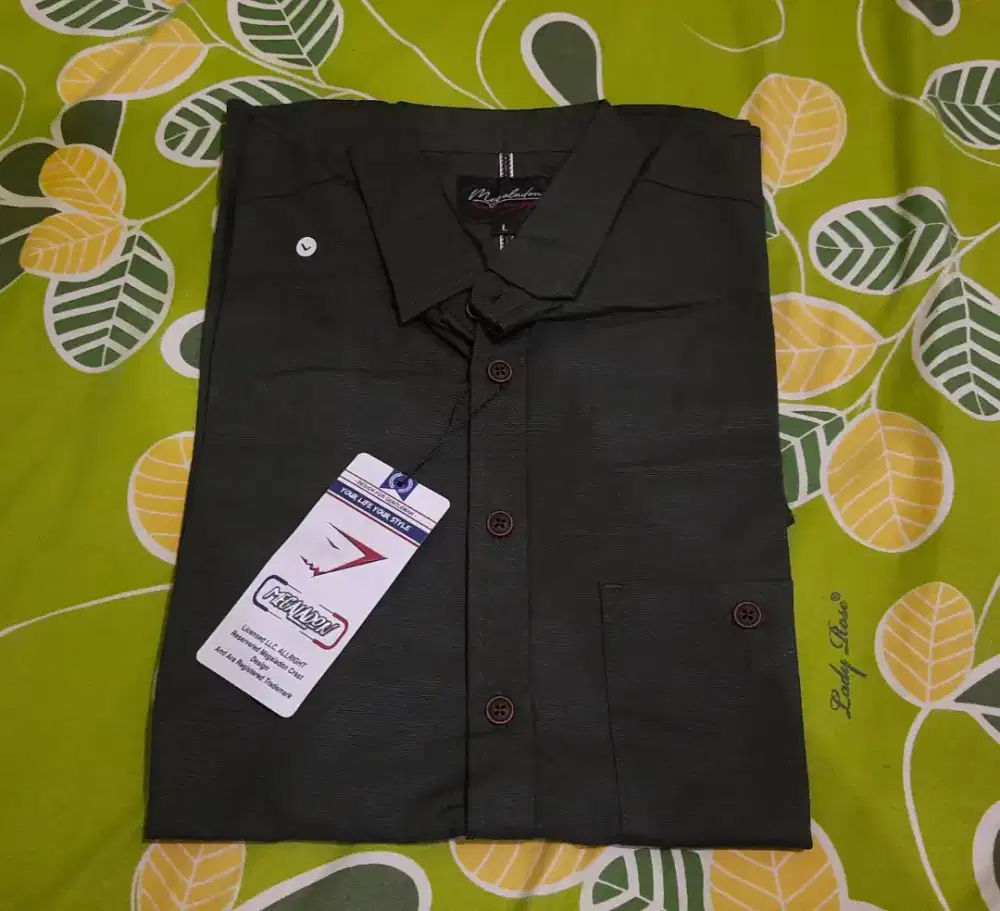 Kemeja Army Lengan Pendek