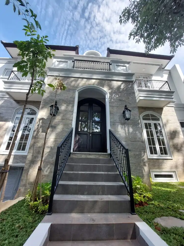 Brandnew House American Classic Area SCBD Kebayoran Baru Jakarta Selatan