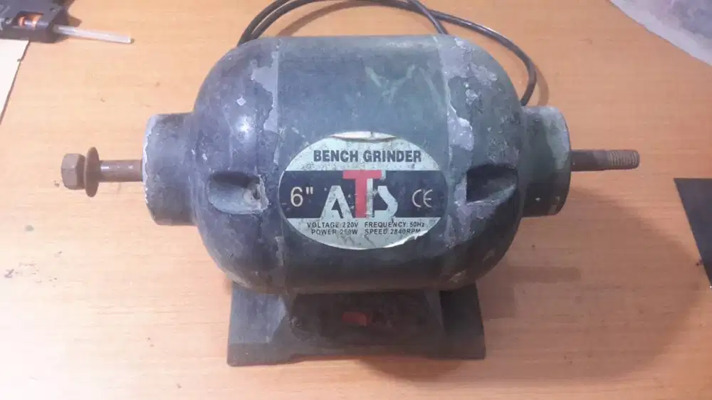 PELUANG USAHA!!! MESIN GERINDA DUDUK / BENCH GERINDER NORMAL 95%