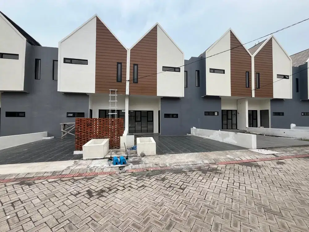 RUMAH SIAP HUNI 2 LANTAI