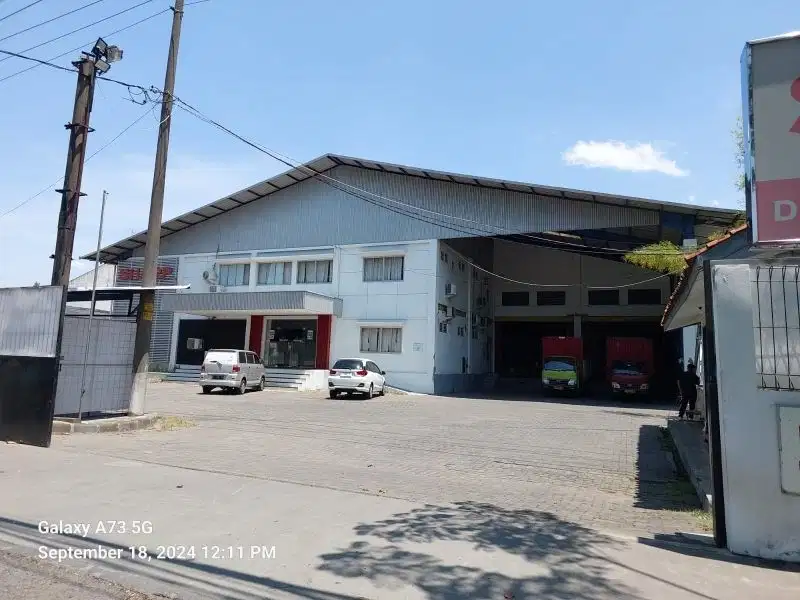 gudang , kantor, usaha di Majapahit