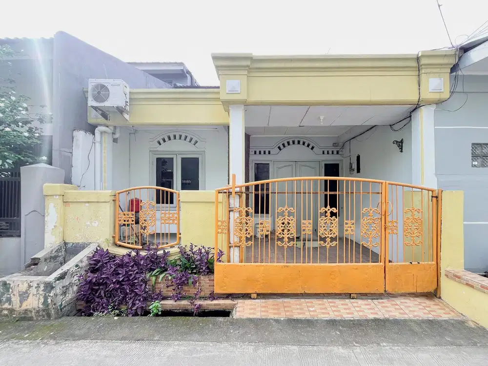 Rumah LB 125 SHM 8 menit ke Stasiun Kranji Dibantu KPR J-32144