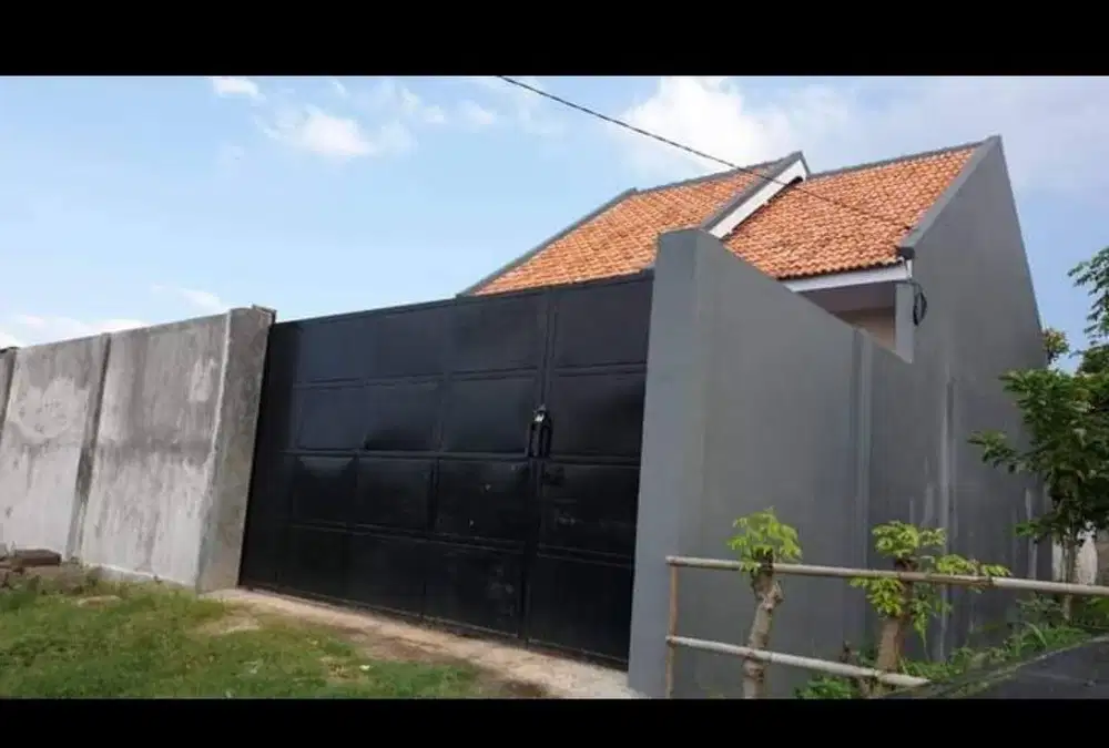 Dijual /Disewakan Rumah di perumahan Bromo Probolinggo