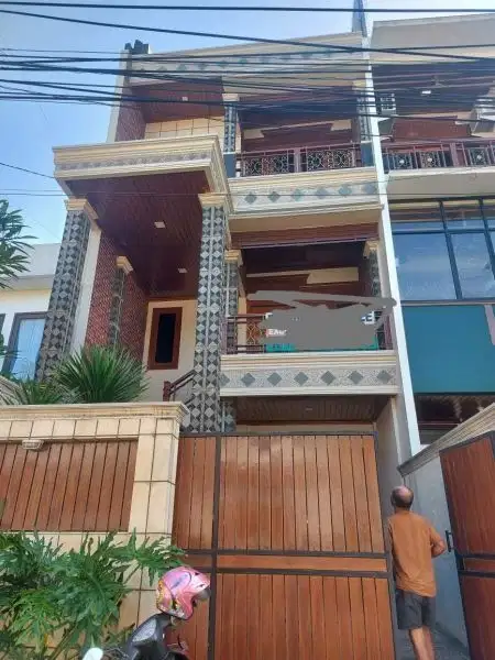 4 Bedroom House for sale