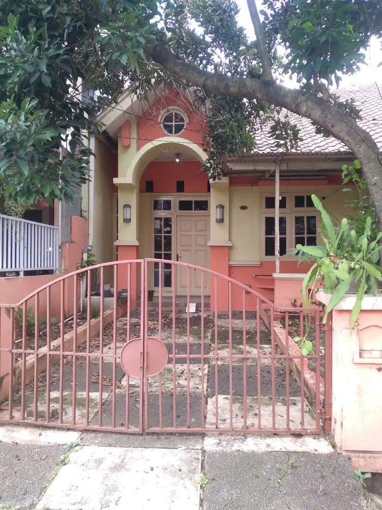 Rumah LT 120 SHM 9 Mnt ke Pamulang Square Dibantu KPR J-36121