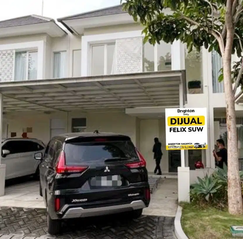 Jual Rumah 2 Lt  Canbera Grand Pakuwon