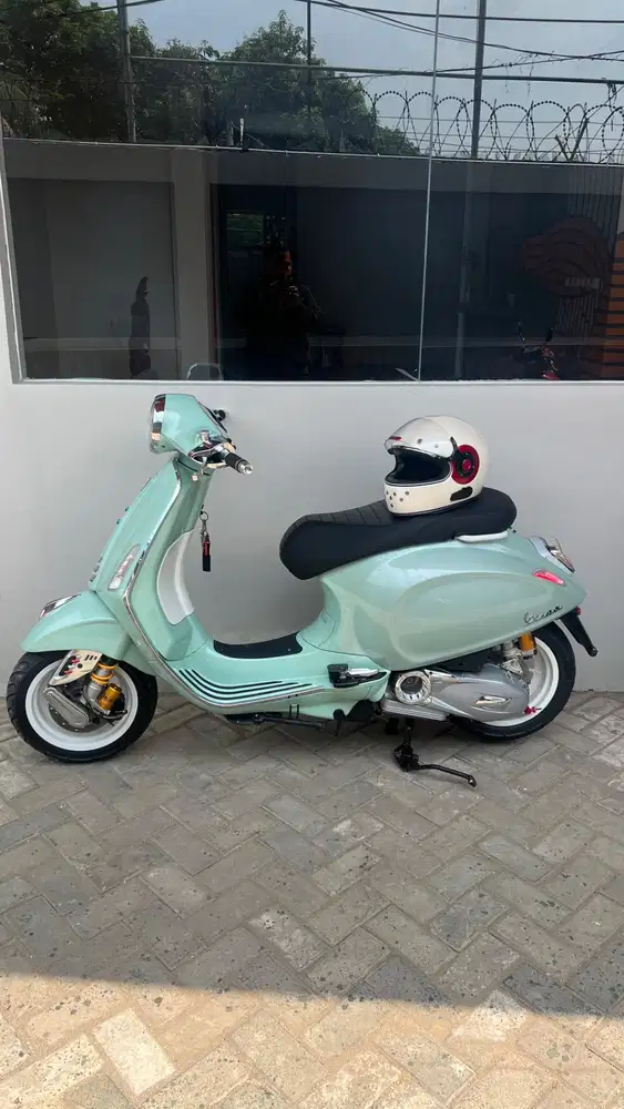 Vespa Primavera 2022