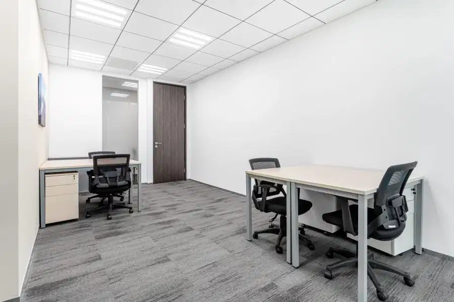 Akses satu harga ke ruang kantor profesional untuk 3 orang di Regus Forum Nine