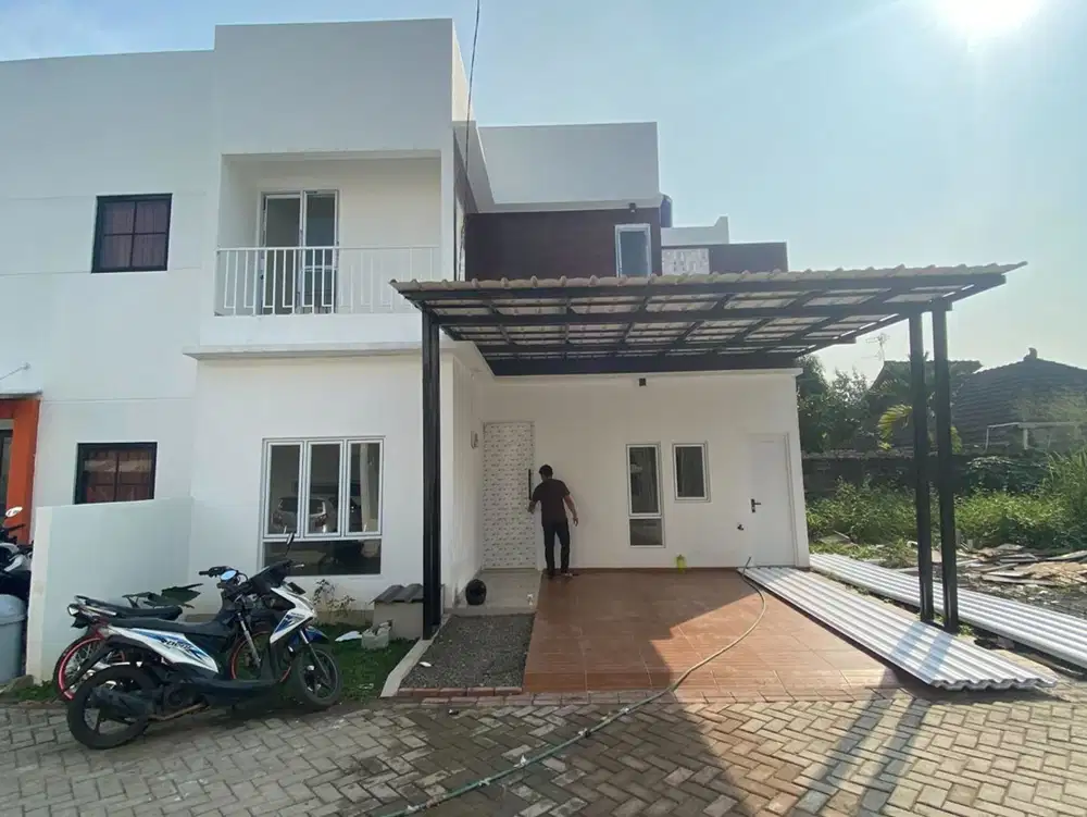 Rumah 2 Lantai di Cibubur Town House 2 dekat Pasar Cisalak KPR J-16403