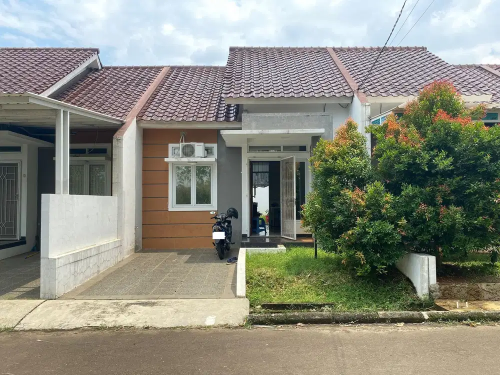 Rumah Terawat di Sawangan Akses Dekat Tol dan Faskes Siap Huni J-27612