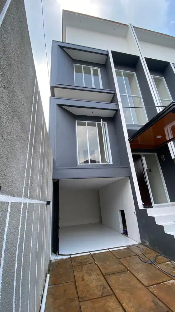 Rumah LB 180 SHM 16 Mnt ke One Belpark Mall Siap KPR J-36156