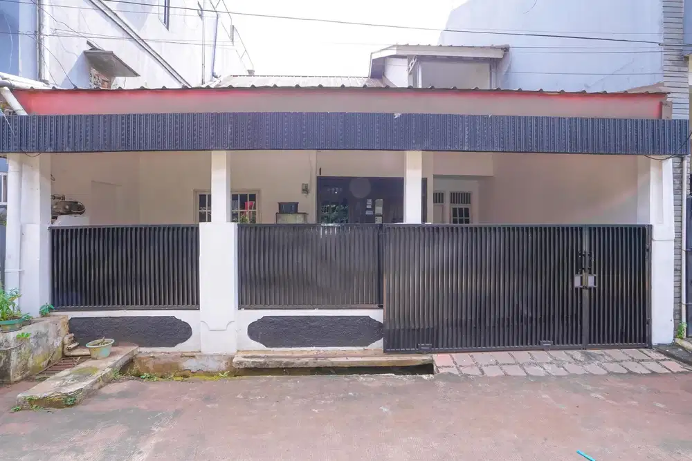 Rumah Hadap Selatan LB 150 Siap KPR dekat Grand Galaxy Park J-34537