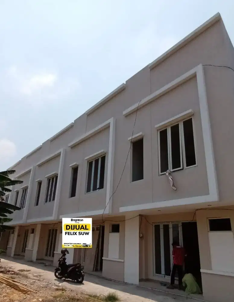 Jual Rumah 2 lt @ Laban Kulon - Raya lakarsantri