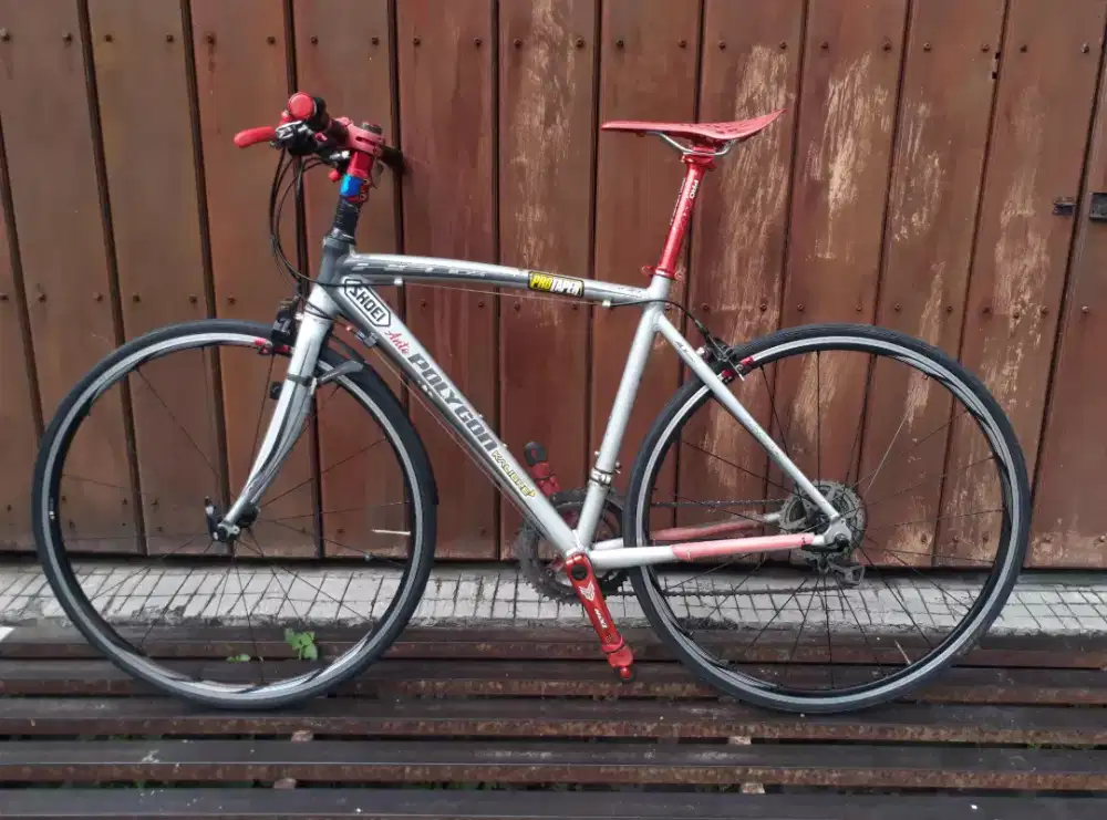 SEPEDA POLYGON HELIOS F300 CYCLOCROS