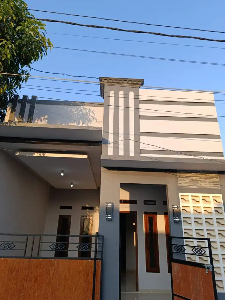 Rumah Bebas Banjir dekat  Plaza Taman Harapan Baru Dibantu KPR J-34224