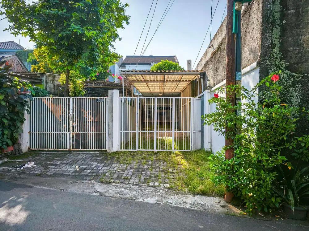 Rumah LT 194 Hadap Selatan 8 Mnt ke Gerbang Tol Kukusan 3 J-34782