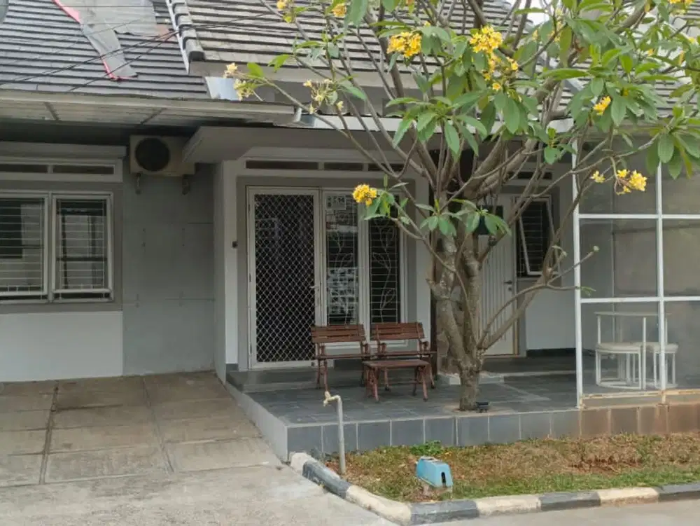Rumah Minimalis Siap Huni dekat Stasiun Pondok Cina Harga Nego J-11678