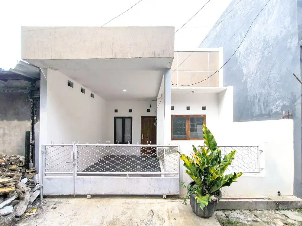 Rumah SHM Minimalis 10 Menit ke RSU Hermina Serpong DP Ringan J-34135