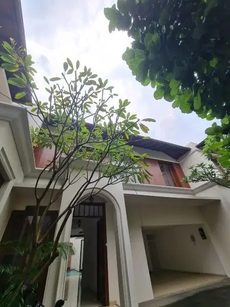 Rumah Mewah Bergaya Resort Di Cipete Jakarta Selatan