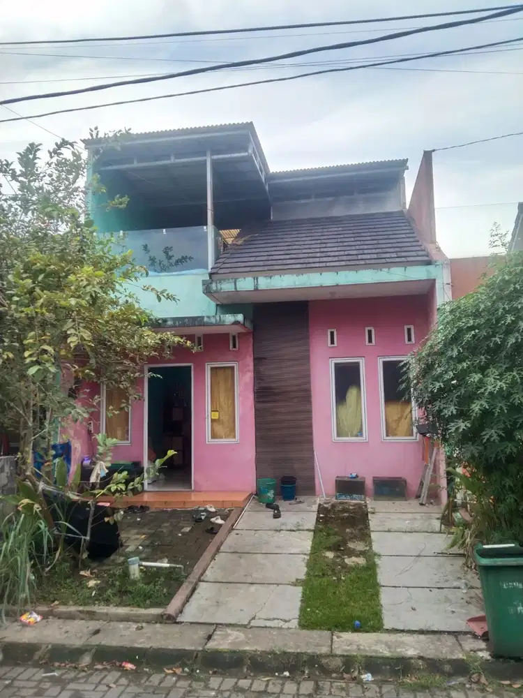 Rumah SHM Siap Huni dekat Mall Ciputra Tangerang Dibantu KPR J-34105