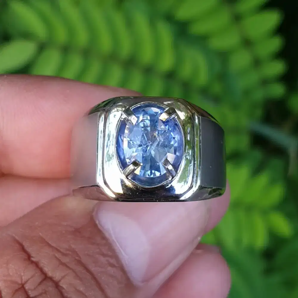 Natural Blue Sapphire Srilanka No Heated 2.15 crt