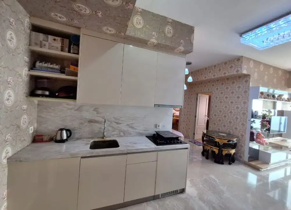 DIJUAL APARTEMEN THE PEAK FULL FURNISHED SIAP HUNI