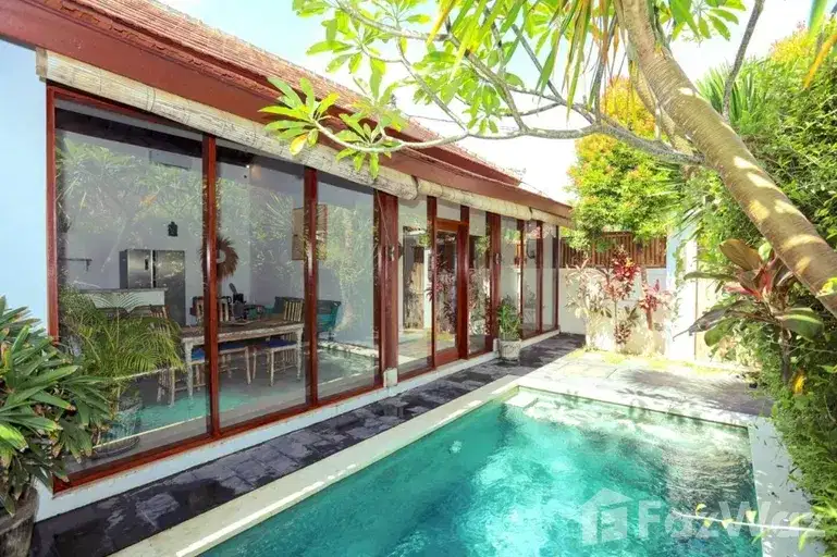 2 Bedroom Villa for sale in Pererenan, Bali