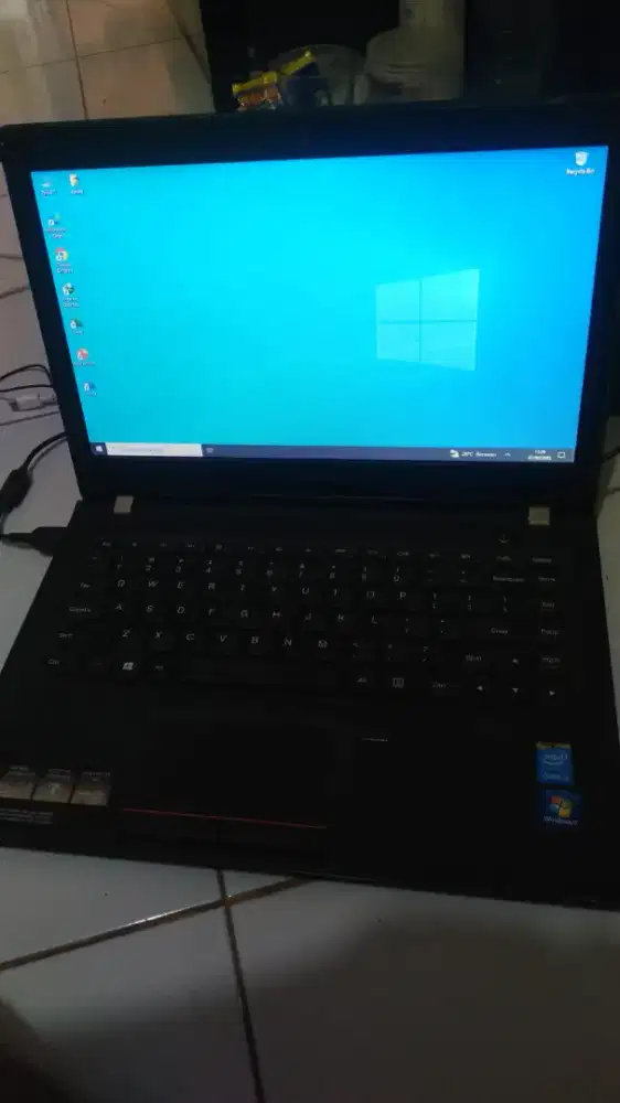 Laptop Lenovo E31 (Bekas)