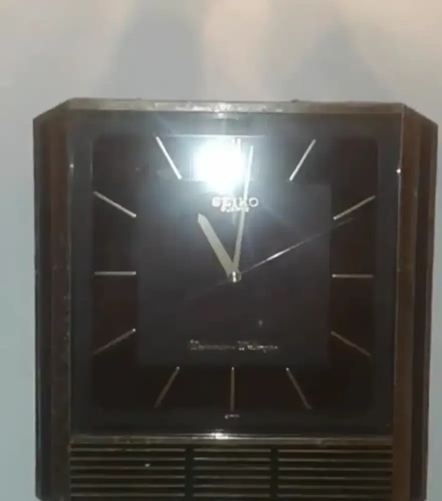 Jam dinding lawas vintage seiko