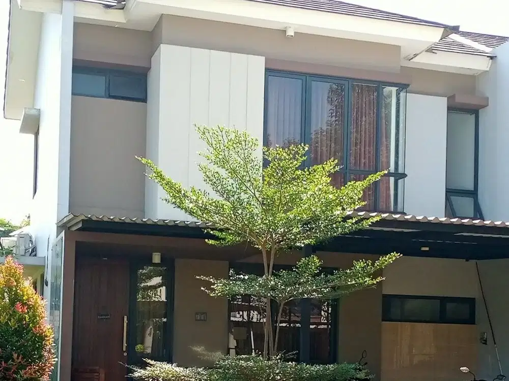 Rumah 2 Lantai di Kota Wisata Cibubur Bebas Banjir Bisa Nego J-20351