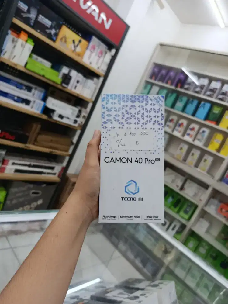 CAMON 40 PRO 5G 8/256 BLACK
