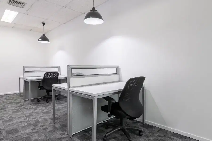 Pesan tempat di area coworking reservasi atau hot desk di Regus Menara Asia Afrika